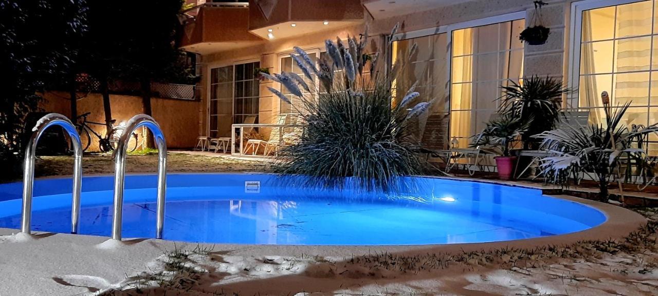 Aloha Luxury Apartments スコピエ エクステリア 写真