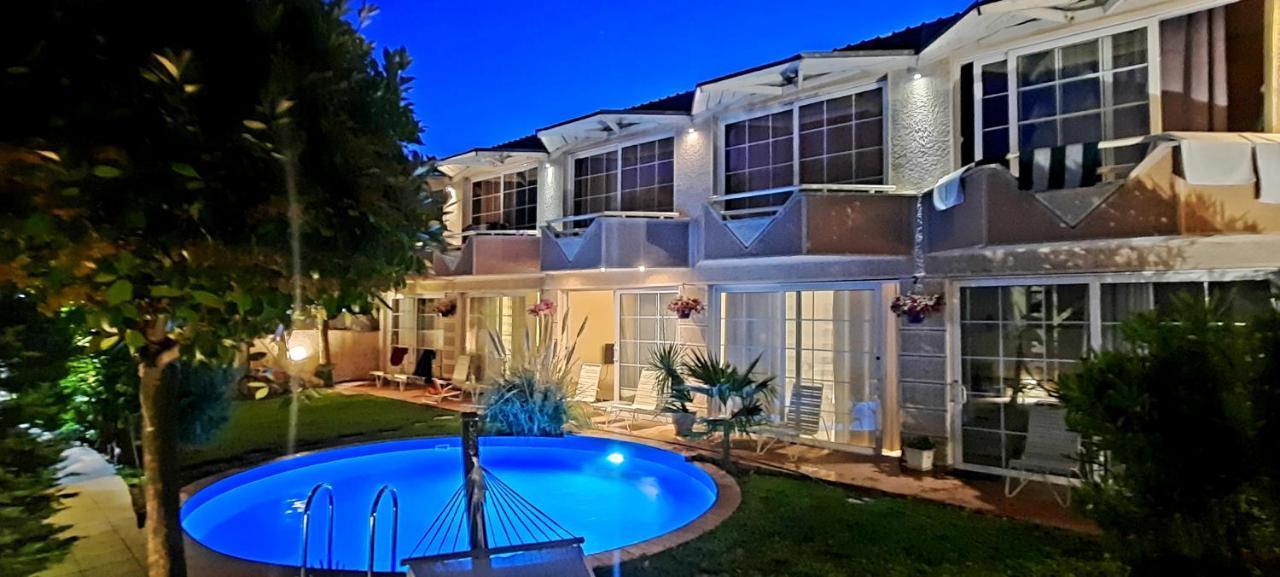 Aloha Luxury Apartments スコピエ エクステリア 写真