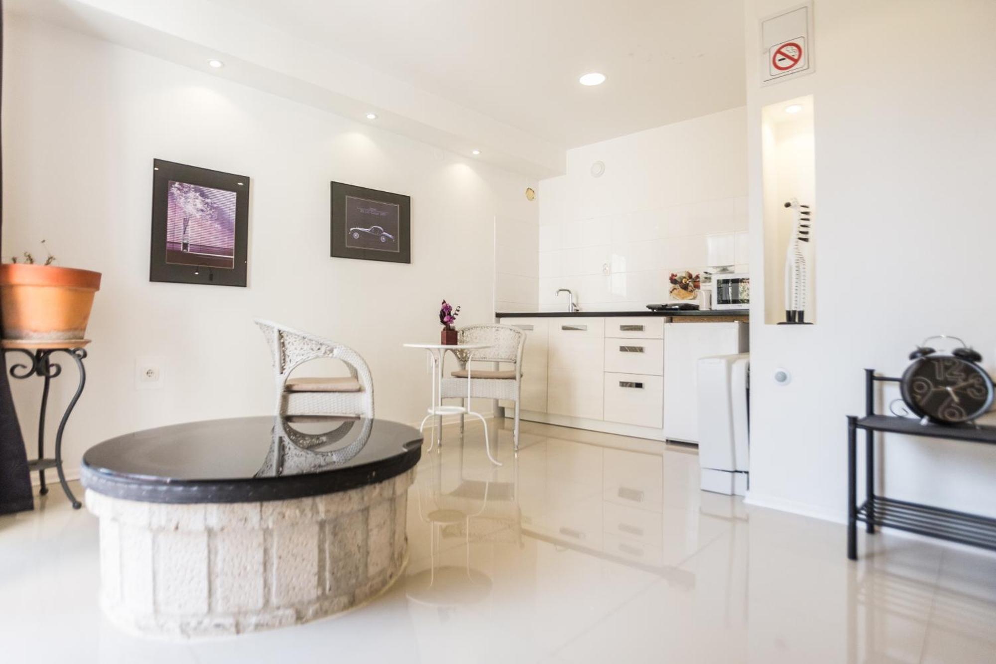 Aloha Luxury Apartments スコピエ 部屋 写真