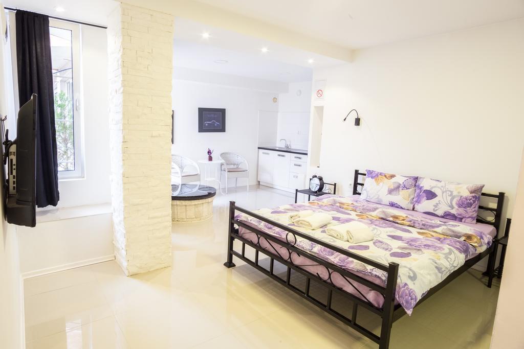 Aloha Luxury Apartments スコピエ エクステリア 写真